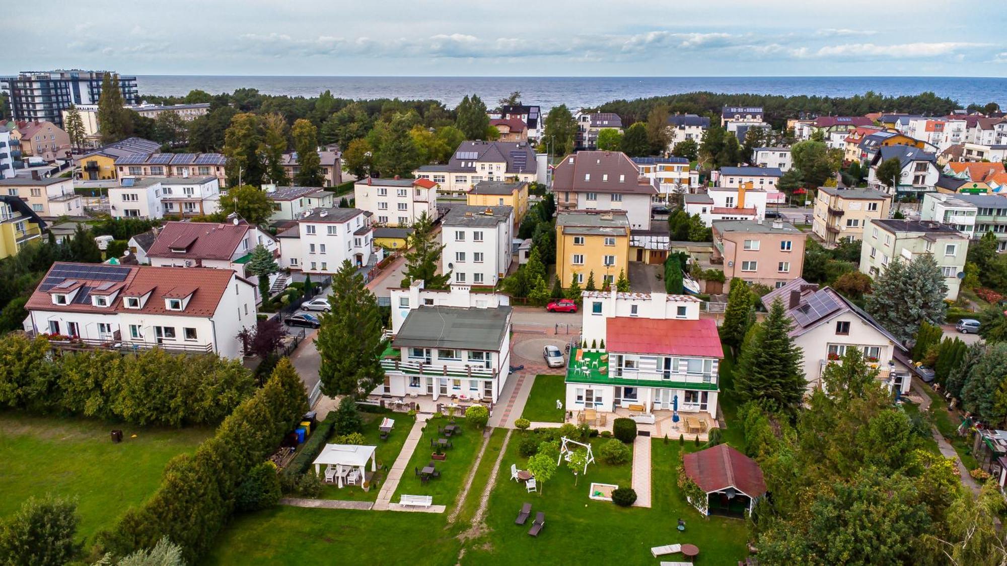 Avista Mielno Hotell Unieście Exteriör bild